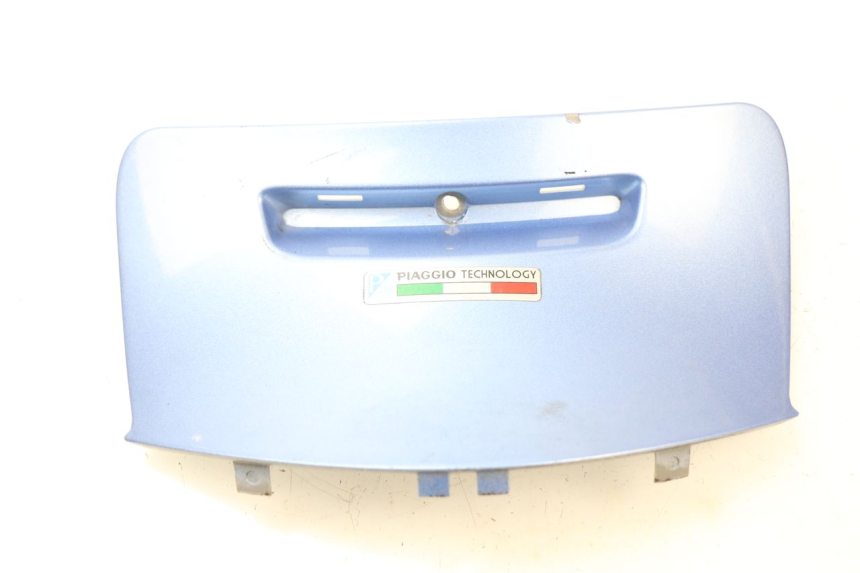 photo de UNTER SITZ VERKLEIDUNG PIAGGIO PRIMAVERA 125 (2013 - 2021)