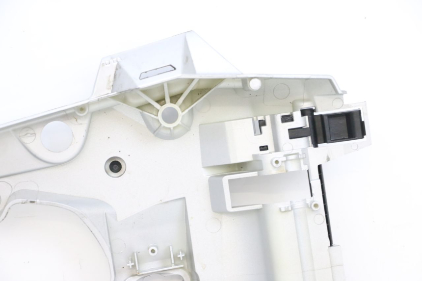 photo de UNTER SITZ VERKLEIDUNG BMW R GS 1250 (2021 - 2024) - Alternativer Blickwinkel