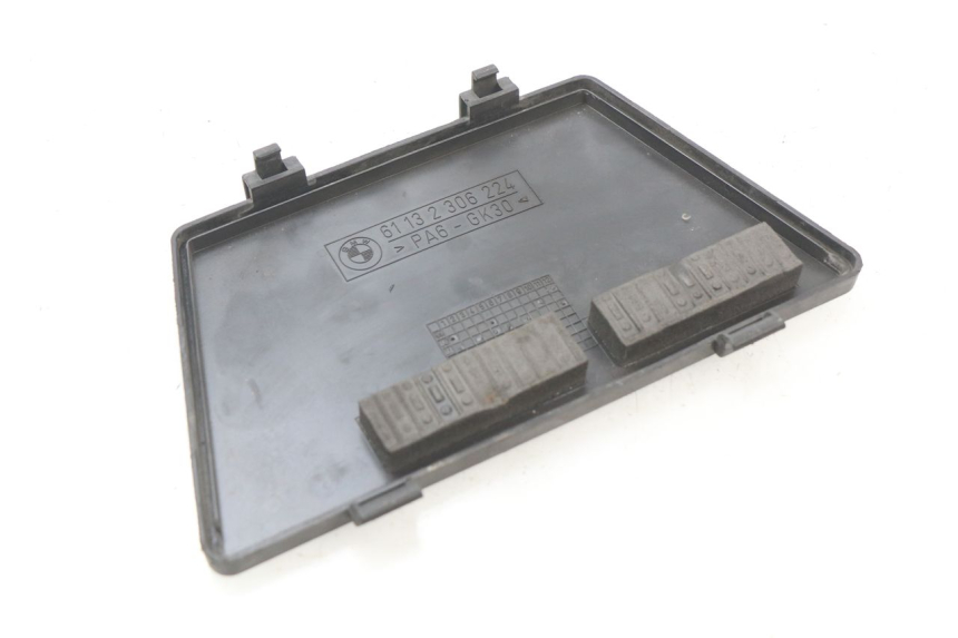 photo de UNTER SITZ VERKLEIDUNG BMW R RT ABS 1150 (2000 - 2004)