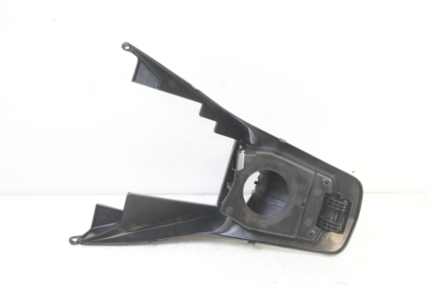photo de UNTER SITZ VERKLEIDUNG PEUGEOT SATELIS 125 (2013 - 2018)