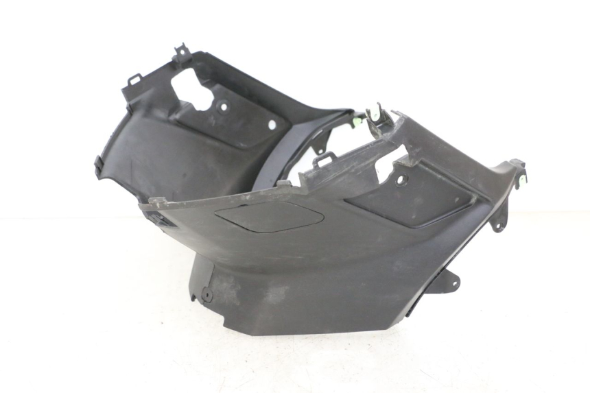 photo de UNTER SITZ VERKLEIDUNG PEUGEOT STREETZONE I 2T 50 (2018 - 2020)