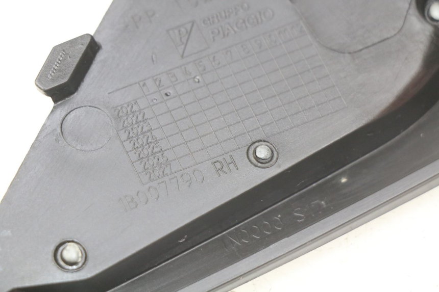 photo de SITZBANKABDECKUNG APRILIA SXR 50 (2021 - 2023)