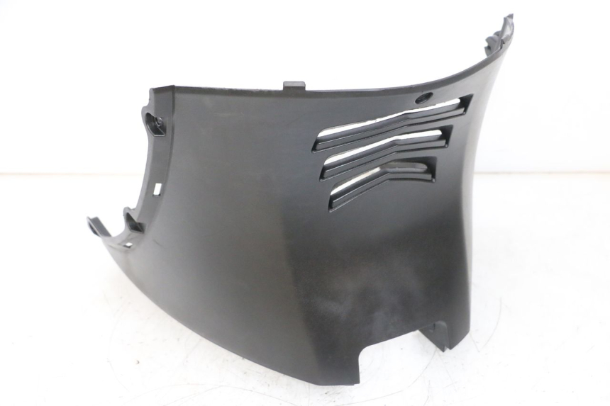 photo de UNTER SITZ VERKLEIDUNG NECO TEMPO 4T 50 (2022 - 2026) - Zoom auf Gebrauchszustand