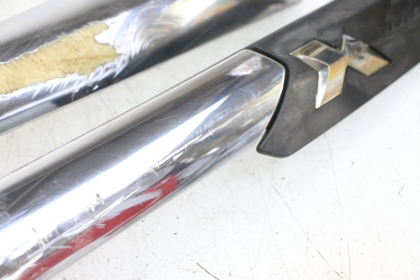 photo de UNTER SITZ VERKLEIDUNG PIAGGIO XEVO - X EVO 125 (2007 - 2016) - Gesamtansicht des Produkts