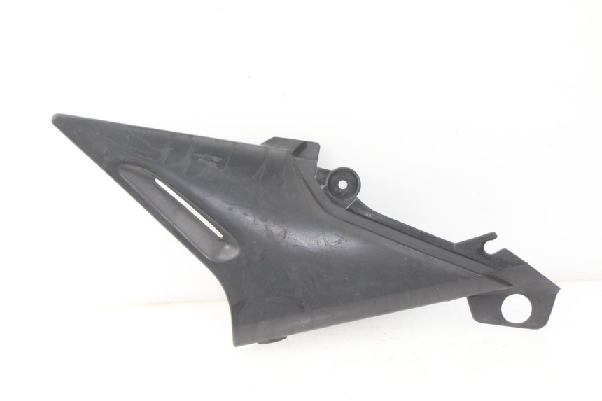 photo de UNTER SITZ VERKLEIDUNG YAMAHA XJ600 XJ DIVERSION 600 (1992 - 1997)
