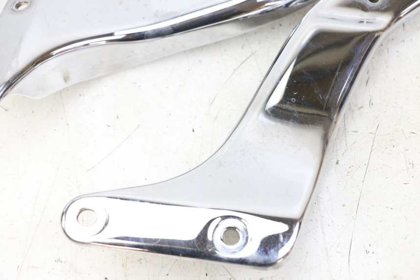 photo de UNTER SITZ VERKLEIDUNG YAMAHA XVS DRAG STAR DRAGSTAR 650 (1997 - 2007)