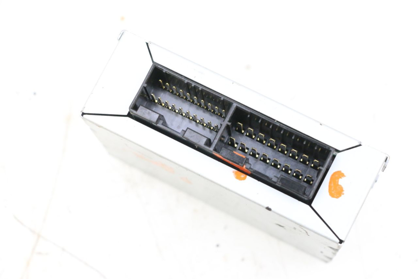 photo de ABS-STEUERGERÄT YAMAHA TDM ABS 900 (2002 - 2014) - Alternative Perspektive