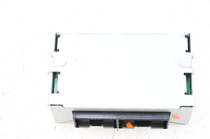 photo de ABS-STEUERGERÄT YAMAHA TDM ABS 900 (2002 - 2014) - Technische Nahaufnahme