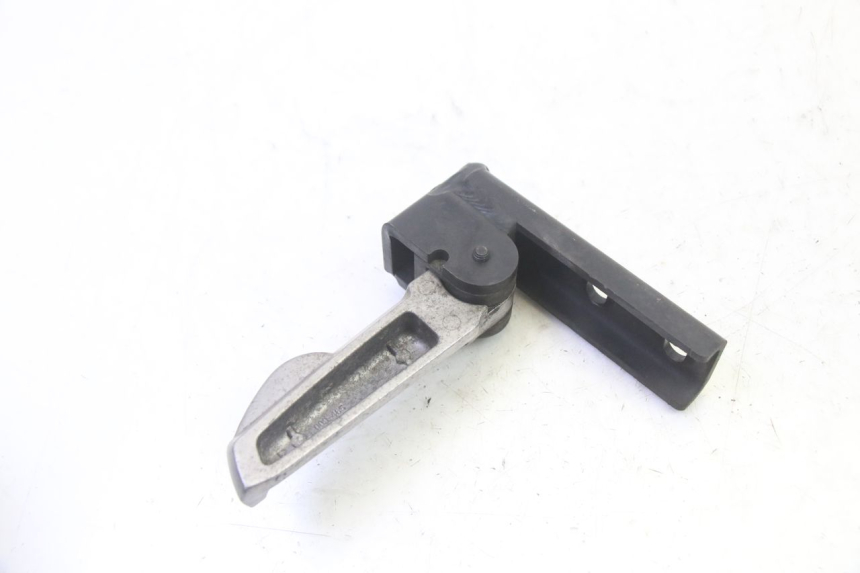 photo de FUSSRASTEN HINTEN RECHT QUADRO 4 4D 350 (2015 - 2018)