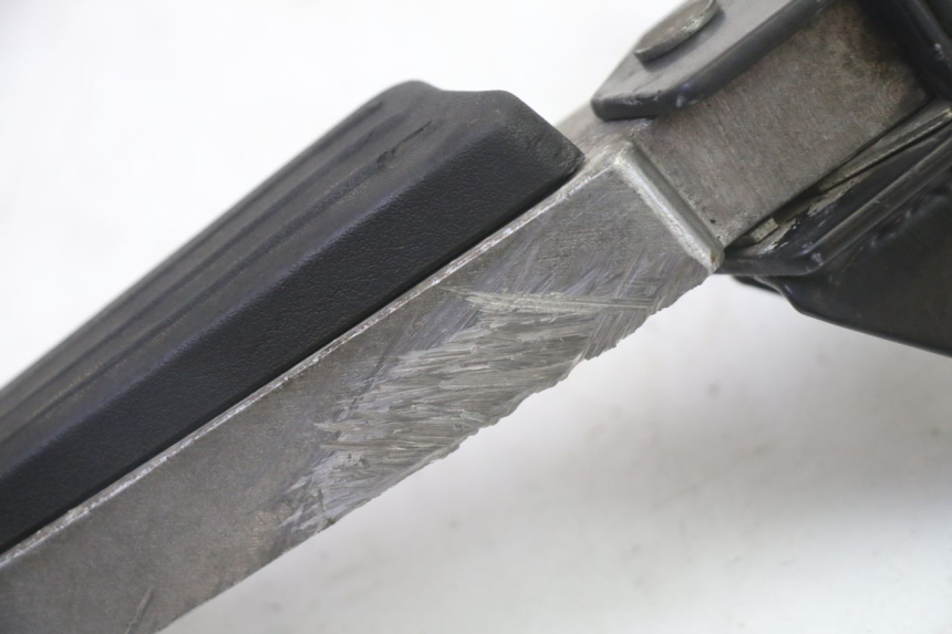 photo de RECHTER HINTERRADSTÄNDER PEUGEOT CITYSTAR 50 (2013 - 2017)