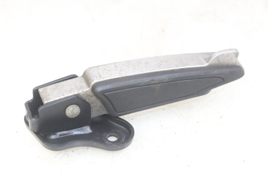 photo de RECHTER HINTERRADSTÄNDER PEUGEOT DJANGO 4T 50 (2014 - 2019)