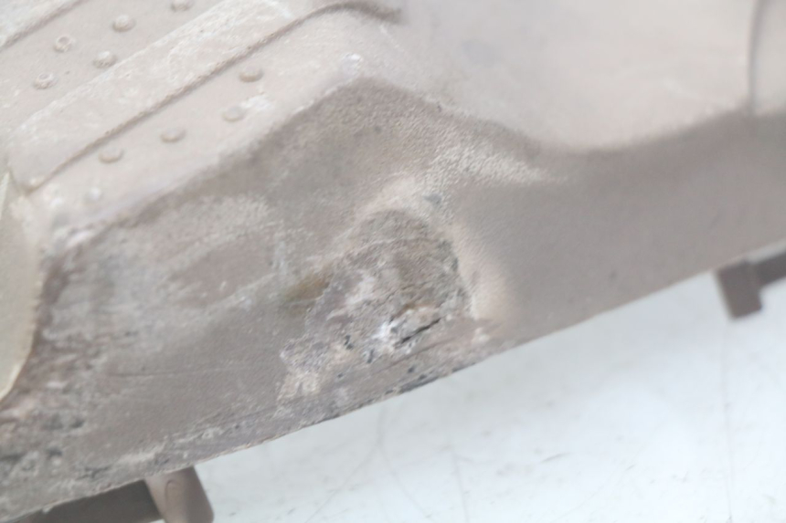 photo de RECHTER HINTERRADSTÄNDER SYM FIDDLE 2 125 (2010 - 2013)