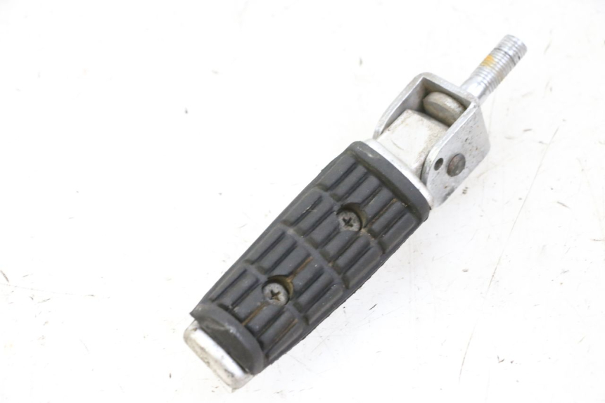 photo de FUSSRASTEN HINTEN RECHT YAMAHA FJ 36Y 1100 (1984 - 1985)