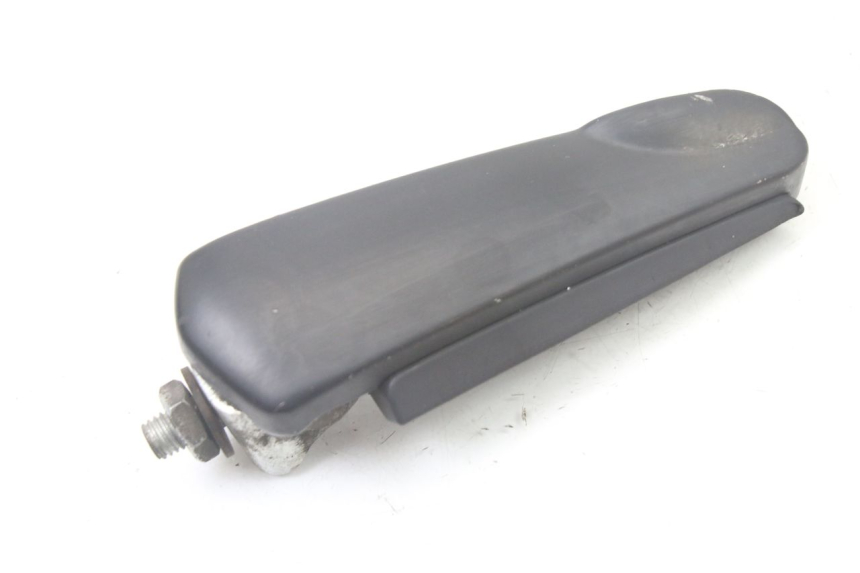 photo de FUSSRASTEN HINTEN RECHT GILERA NEXUS 300 (2008 - 2013)
