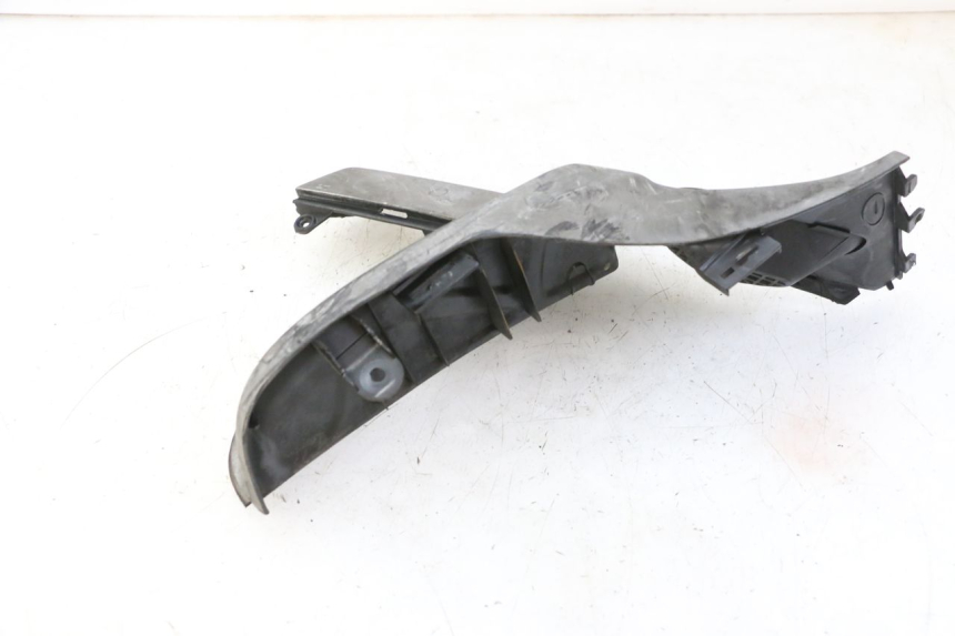 photo de FUSSRASTEN HINTEN RECHT KYMCO GRAND DINK 125 (2002 - 2007)