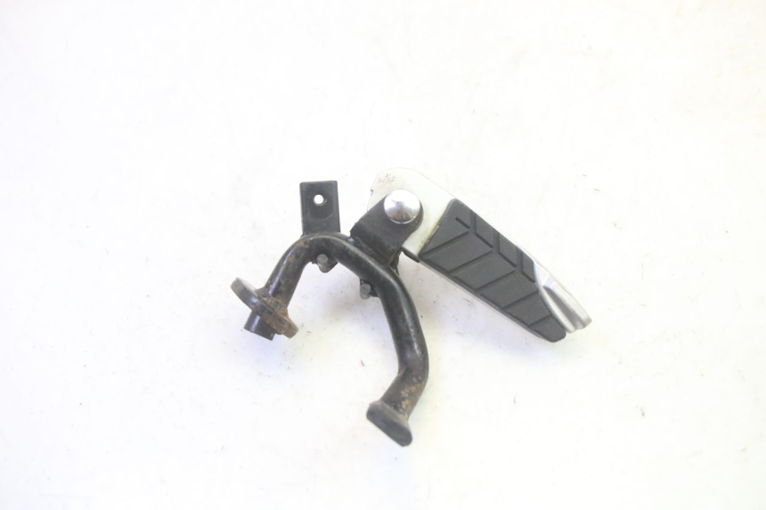 photo de FUSSRASTEN HINTEN RECHT SYM GTS EVO 125 (2009 - 2013) - Zoom auf Gebrauchszustand