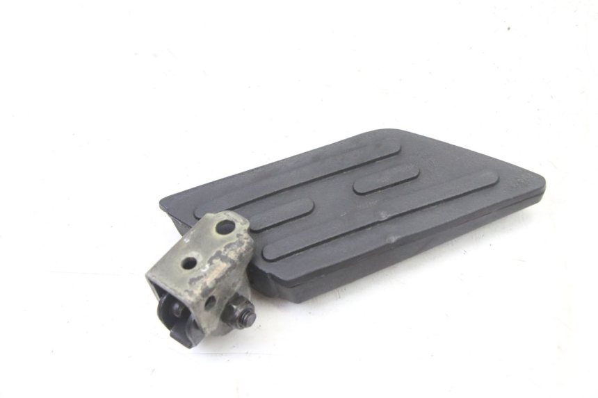 photo de FUSSRASTEN HINTEN RECHT PEUGEOT KISBEE 2T 50 (2018 - 2022)