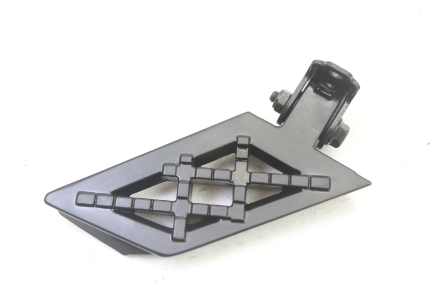 photo de FUSSRASTEN HINTEN RECHT PEUGEOT KISBEE 4T 50 (2018 - 2022)