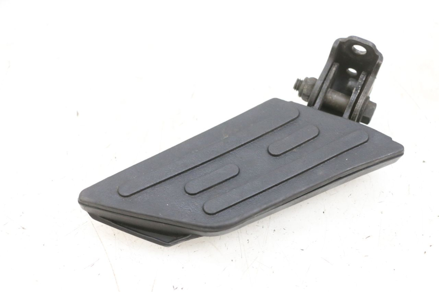 photo de RECHTER HINTERRADSTÄNDER PEUGEOT KISBEE 4T 50 (2010 - 2017)