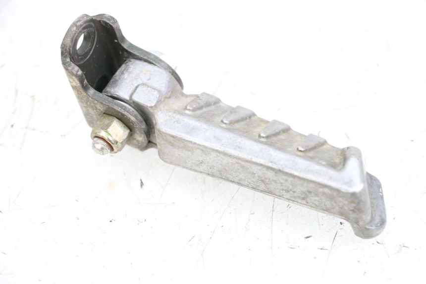 photo de FUSSRASTEN HINTEN RECHT PEUGEOT LUDIX 50 (2005 - 2007) - Alternative Perspektive