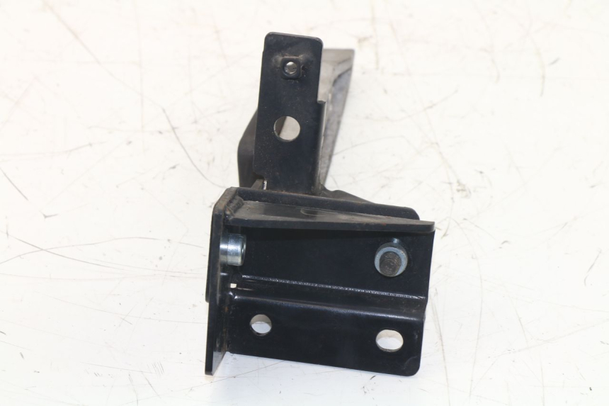 photo de FUSSRASTEN HINTEN RECHT PEUGEOT SATELIS 125 (2013 - 2018)