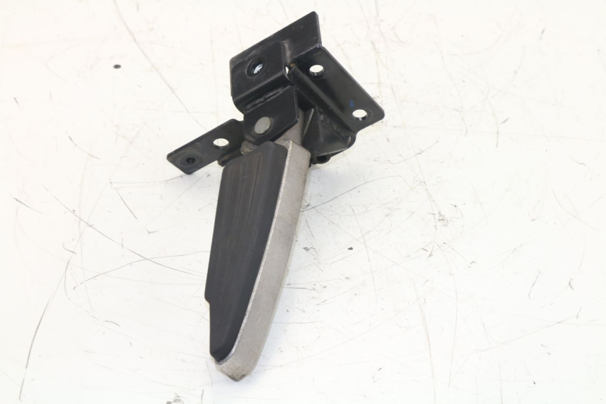 photo de FUSSRASTEN HINTEN RECHT PEUGEOT SATELIS 125 (2013 - 2018)