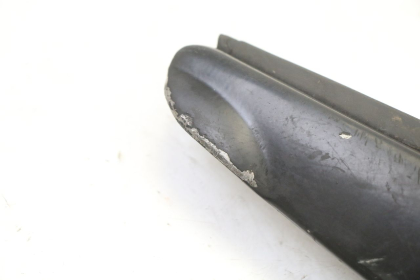 photo de FUSSRASTEN HINTEN RECHT GILERA RUNNER SL 50 (2006 - 2009)