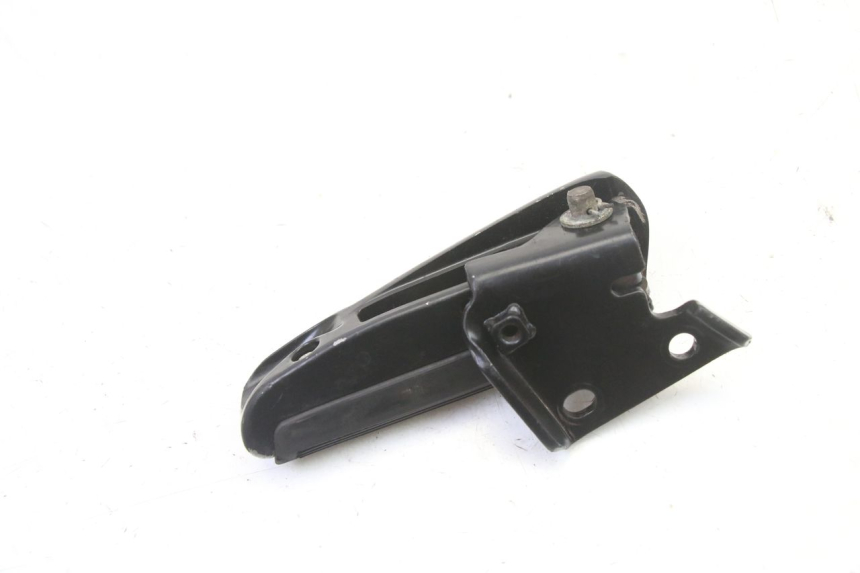 photo de FUSSRASTEN HINTEN RECHT GILERA RUNNER SL 50 (2006 - 2009)