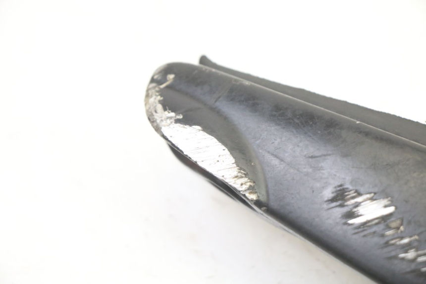 photo de FUSSRASTEN HINTEN RECHT GILERA RUNNER SP 50 (2006 - 2008)