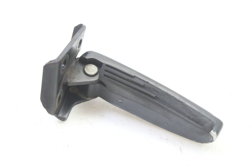 photo de FUSSRASTEN HINTEN RECHT GILERA RUNNER SP 50 (2006 - 2008)