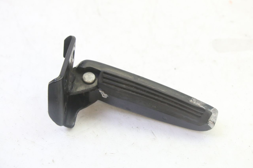 photo de FUSSRASTEN HINTEN RECHT GILERA RUNNER SP 50 (2009 - 2017)