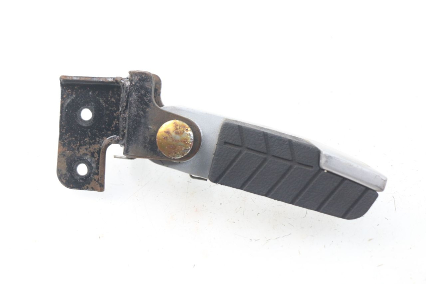 photo de FUSSRASTEN HINTEN RECHT DAELIM S3 125 (2010 - 2017)