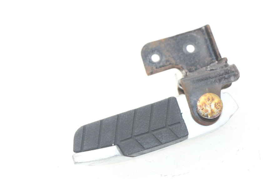 photo de FUSSRASTEN HINTEN RECHT DAELIM S3 125 (2010 - 2017)