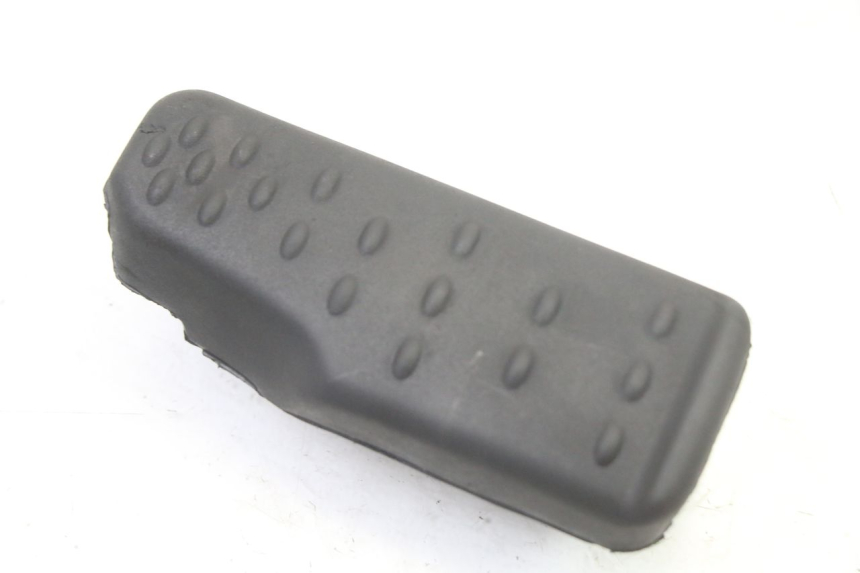 photo de FUSSRASTEN HINTEN RECHT APRILIA SCARABEO GT TOURING 125 (1999 - 2005)