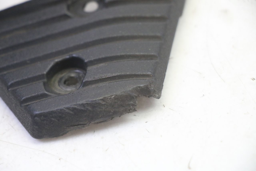 photo de FUSSRASTEN HINTEN RECHT APRILIA SR R 2T LC 50 (2018 - 2021)