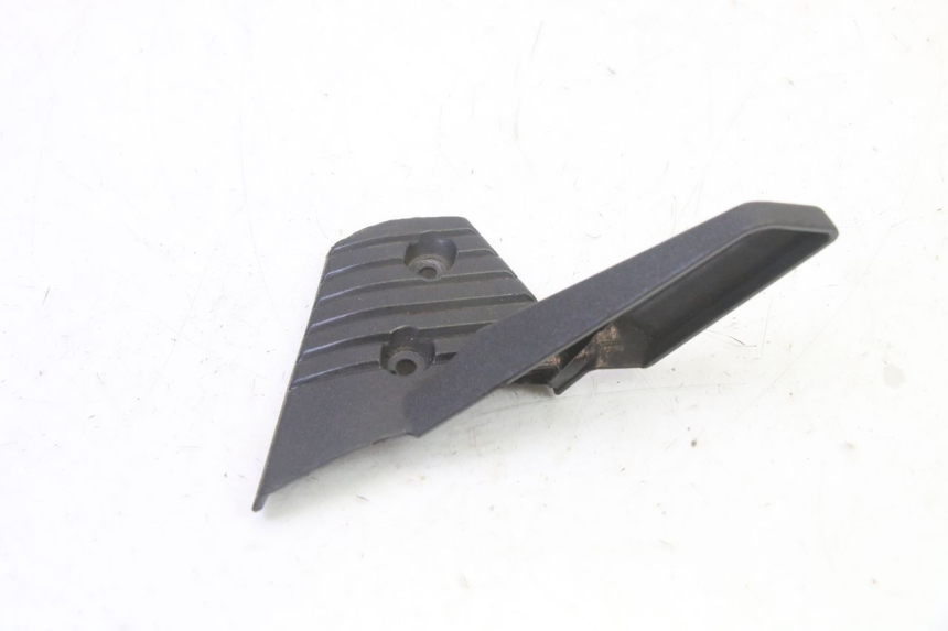 photo de FUSSRASTEN HINTEN RECHT APRILIA SR R 2T LC 50 (2018 - 2021)