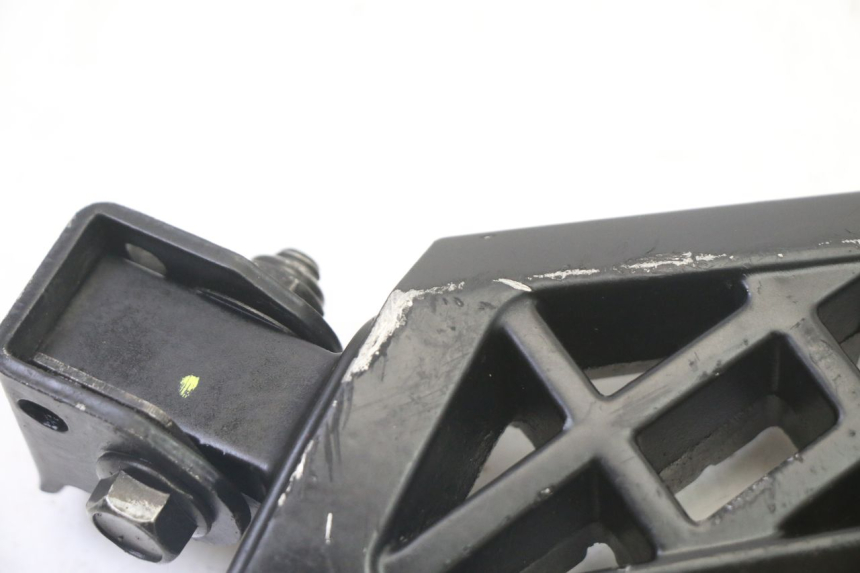 photo de FUSSRASTEN HINTEN RECHT PEUGEOT STREETZONE I 2T 50 (2018 - 2020)