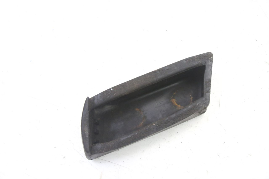 photo de FUSSRASTEN HINTEN RECHT PIAGGIO SUPER LX 125 (2000 - 2003)