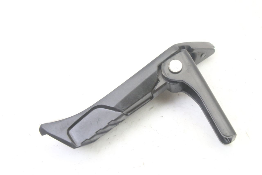 photo de FUSSRASTEN HINTEN RECHT APRILIA SXR 50 (2021 - 2023)