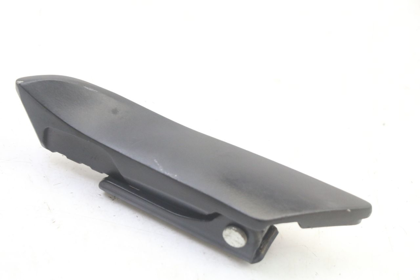 photo de FUSSRASTEN HINTEN RECHT APRILIA SXR 50 (2021 - 2023)