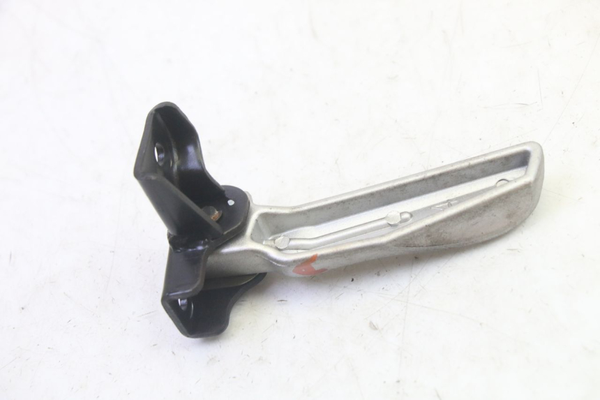 photo de FUSSRASTEN HINTEN RECHT PEUGEOT TWEET PRO EFI 4T 50 (2021 - 2022)