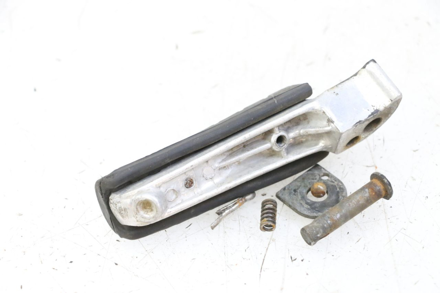 photo de FUSSRASTEN HINTEN RECHT YAMAHA XJN DIVERSION 600 (2000 - 2003)