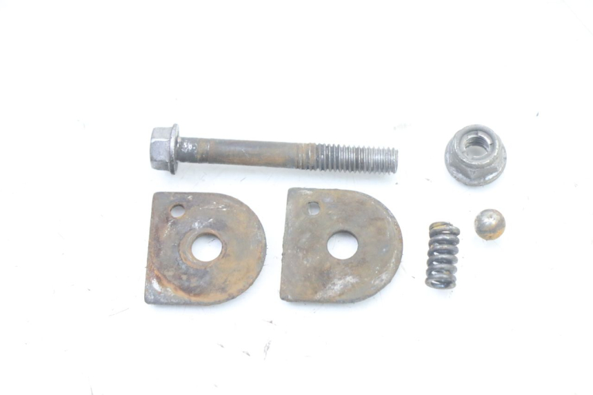 photo de FUSSRASTEN HINTEN RECHT YAMAHA FZS FAZER 600 (2001 - 2003)