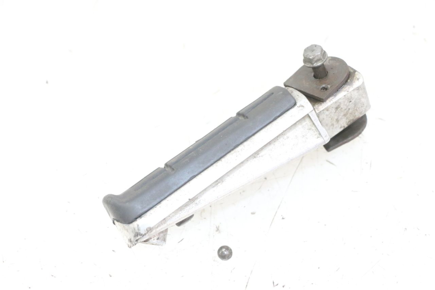 photo de FUSSRASTEN HINTEN RECHT YAMAHA FZS FAZER 600 (2001 - 2003)