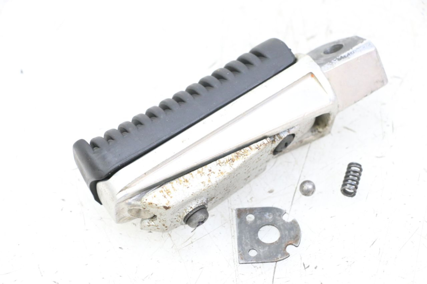 photo de FUSSRASTEN HINTEN RECHT YAMAHA XJ6 ABS 600 (2008 - 2016)