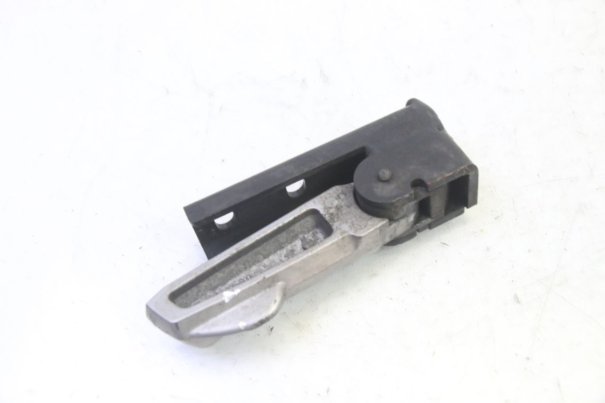 photo de FUSSRASTEN HINTEN LINKS QUADRO 4 4D 350 (2015 - 2018)