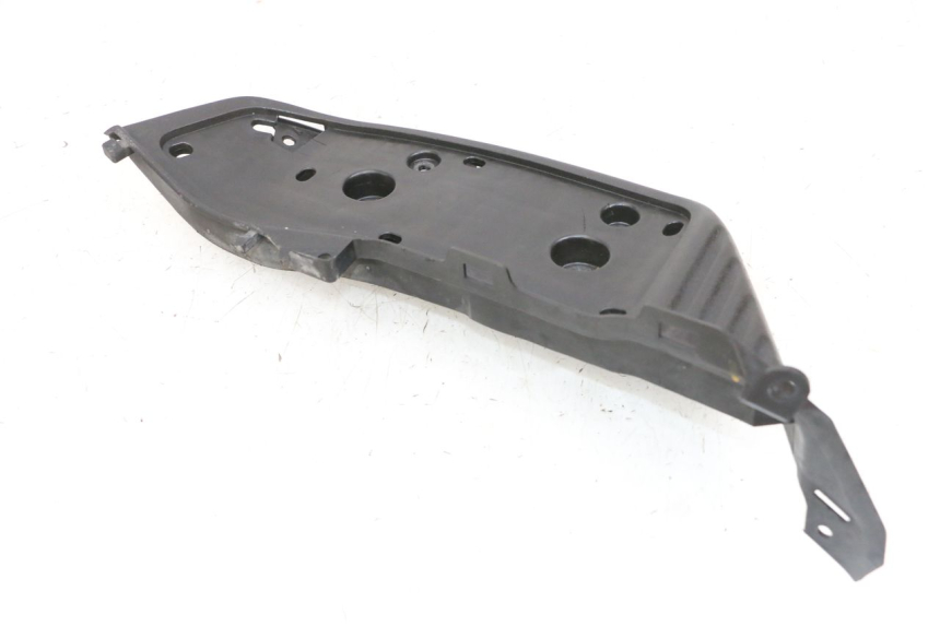 photo de FUSSRASTEN HINTEN LINKS SUZUKI BURGMAN 650 (2013 - 2020)