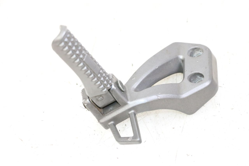 photo de FUSSRASTEN HINTEN LINKS ORCAL CAVARO 4T 50 (2019 - 2023)