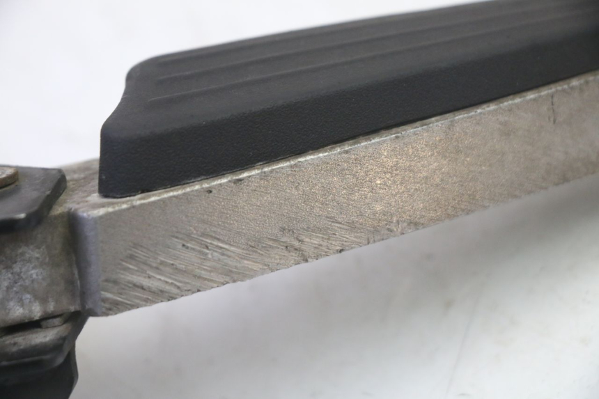 photo de LINKER HINTERER FUßRASTEN PEUGEOT CITYSTAR 50 (2013 - 2017)