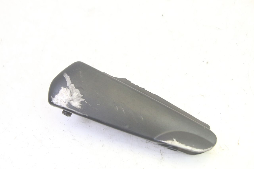 photo de FUSSRASTEN HINTEN LINKS PIAGGIO FLY 4T 50 (2013 - 2017) - Hauptansicht